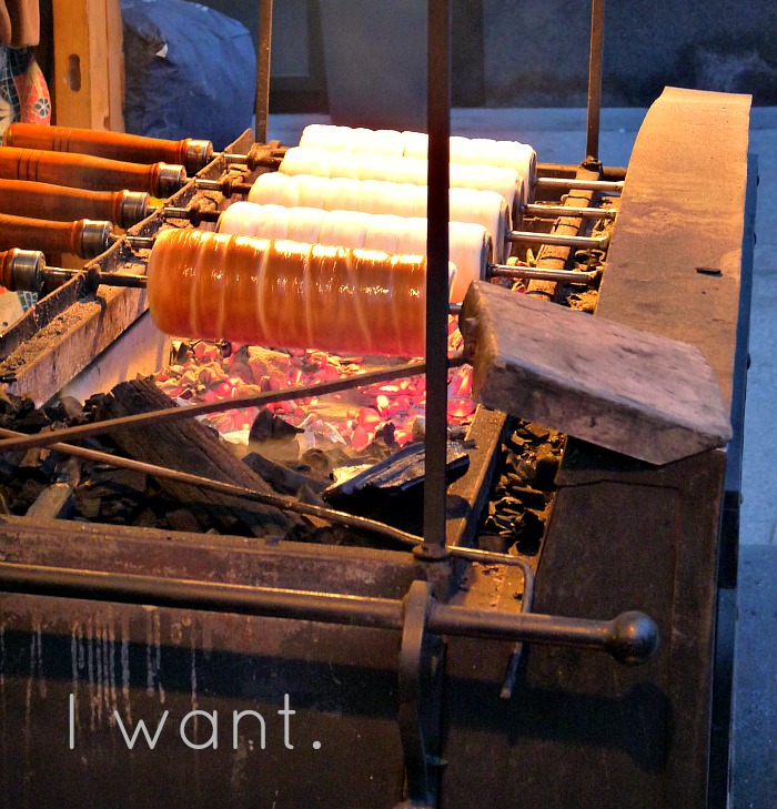 Chimney Cake Obsession (and Recipe) Dans le Lakehouse