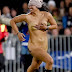 Mulher nua invade gramado em partida de rugby entre Argentina e Nova Zelândia; Veja