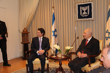 Pastor Joel Osteen with President Shimon Peres of Israel