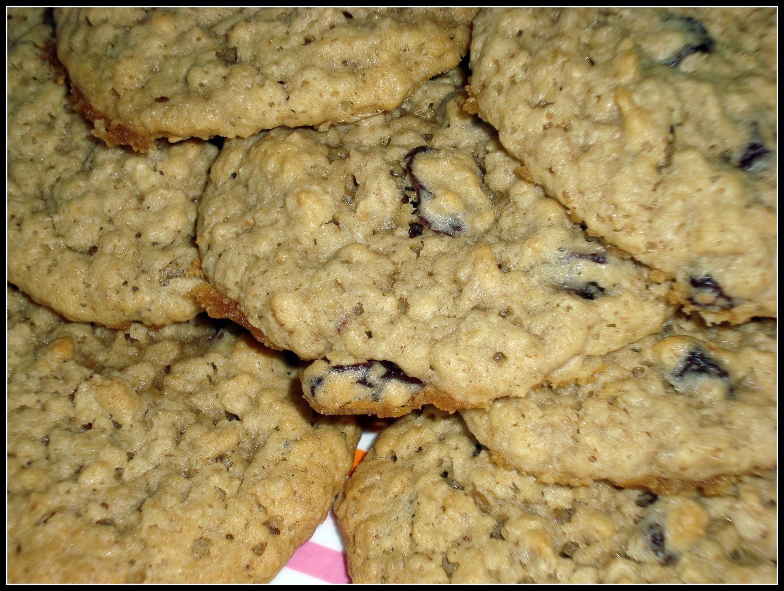 Insomnia cookies oatmeal raisin recipe sergunderground