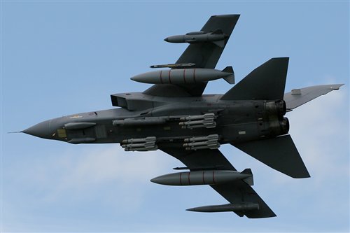 http://2.bp.blogspot.com/-Asdd-d0lKMc/TpbCLEX2VsI/AAAAAAAATJ4/5rrKRAJamD0/s1600/Panavia+Tornado+gr4+%25284%2529.jpg