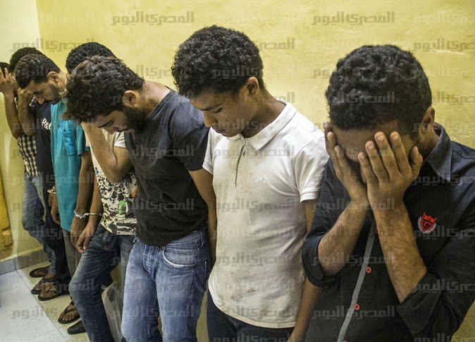 المتهمون بالتحرش : لم نلمس الضحية.. وأحدهم: رفعت «عباءتها» لمشاهدة جسدها