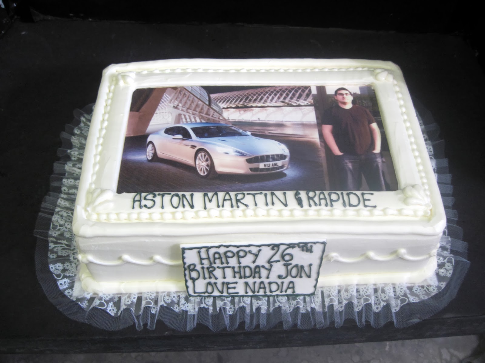 Hansen's Cakes Feeling the cake love...