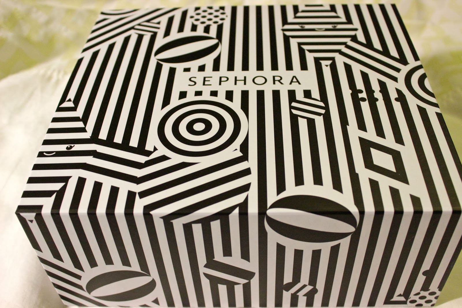 CT Hearts Beauty Sephora Gift Wrap