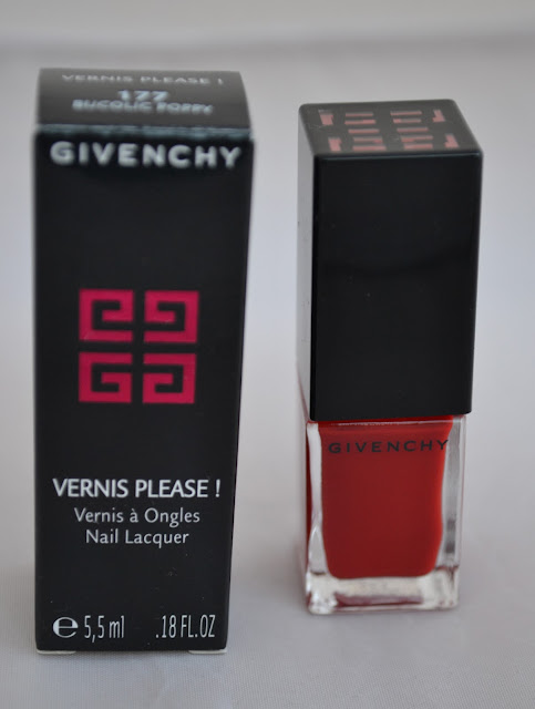 Givenchy_Nails_02