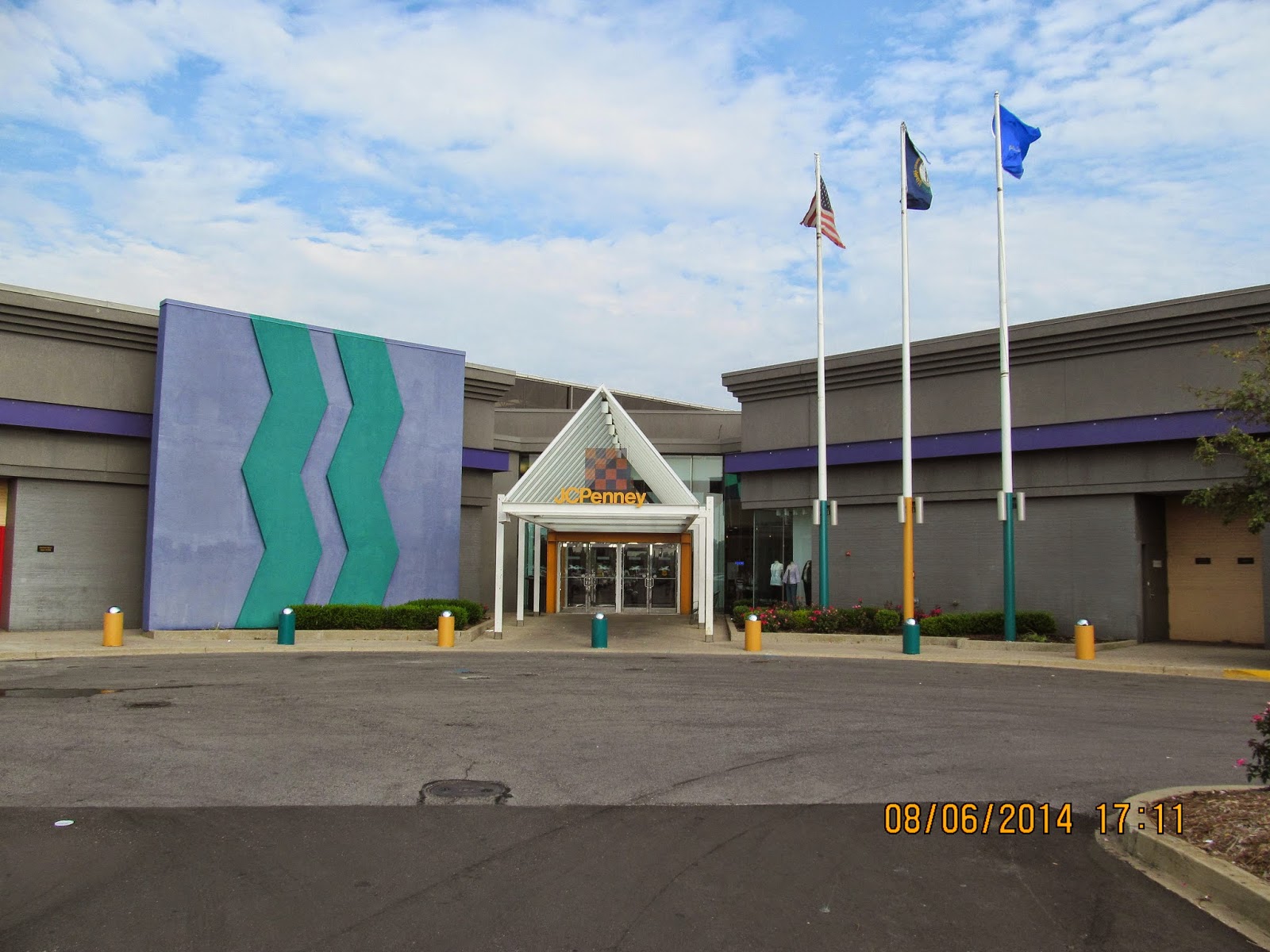 Trip to the Mall Mall St. Matthews (Louisville, KY)