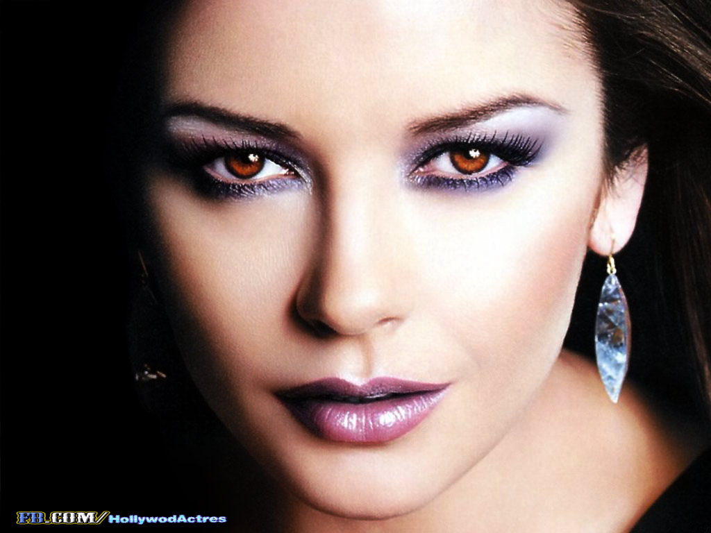 http://2.bp.blogspot.com/-AwtMs8jIfMo/URhcfjnUYDI/AAAAAAAALxM/Up9ABamByGQ/s1600/catherine+zeta+jones+1.jpg