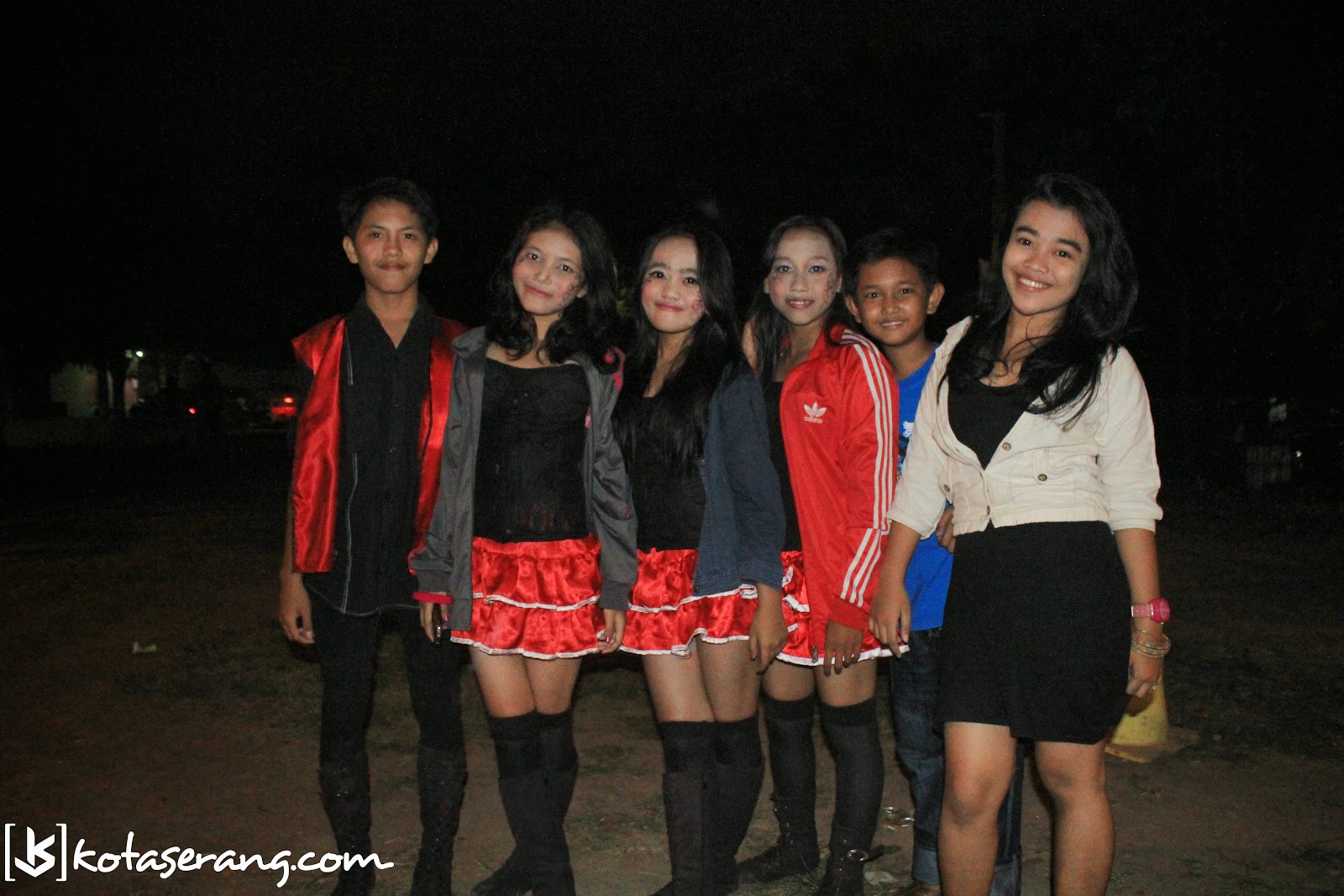 Event - Akustik Asik By: kedaiceriaa, CiRKoRM dan KotaSerang Event - Akustik Asik By: kedaiceriaa, CiRKoRM dan KotaSerang