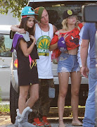 Selena Gomez & Vanessa Hudgens: Spring Breakers en la playa (spring breakers nuevo )