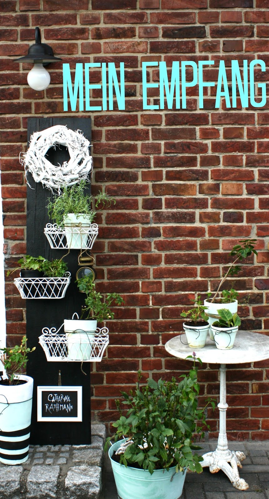 Love Deko Der Hauseingang Wurde Verschonert