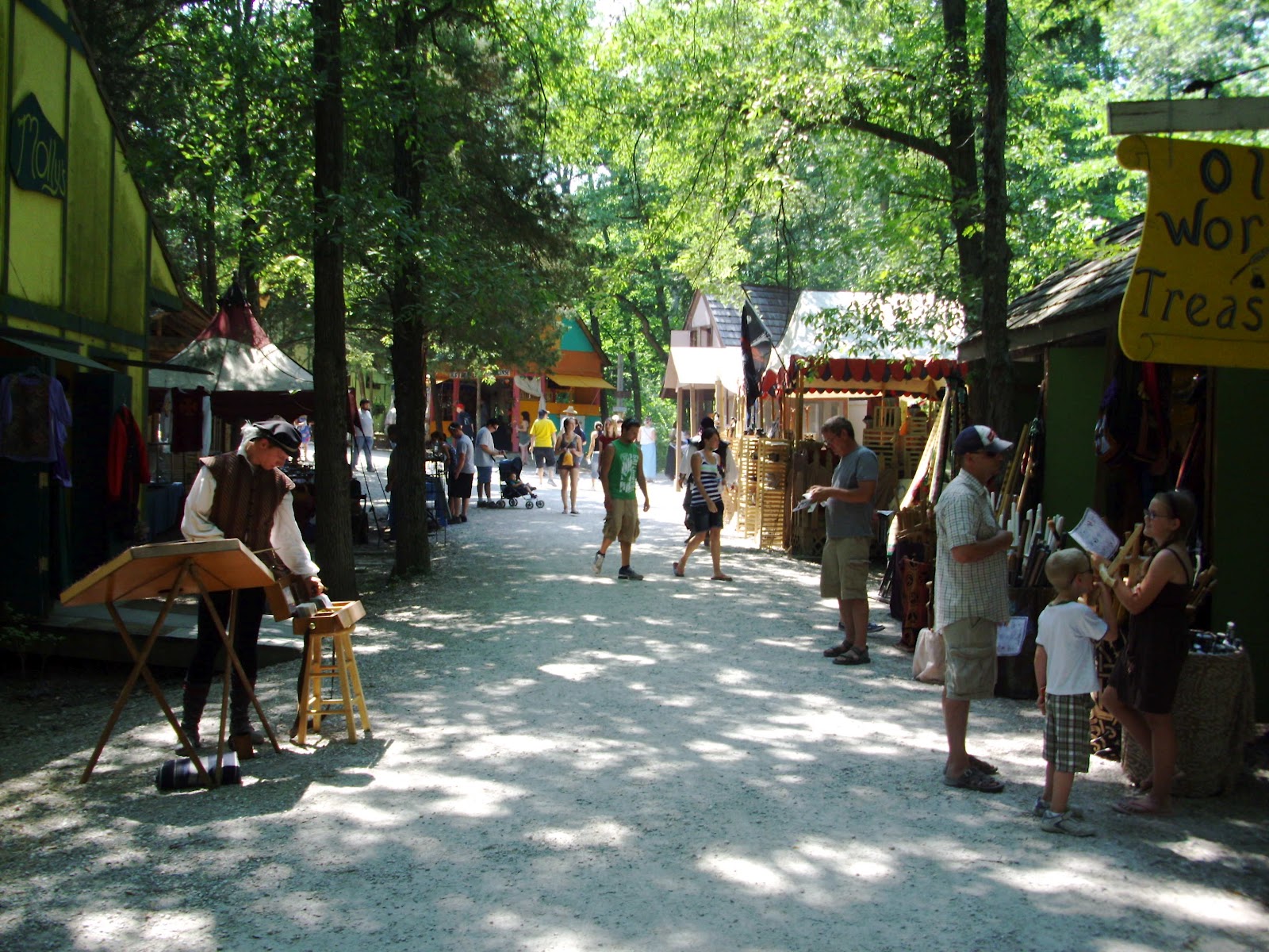 The Traveling Mandolin The Greater St. Louis Renaissance Faire