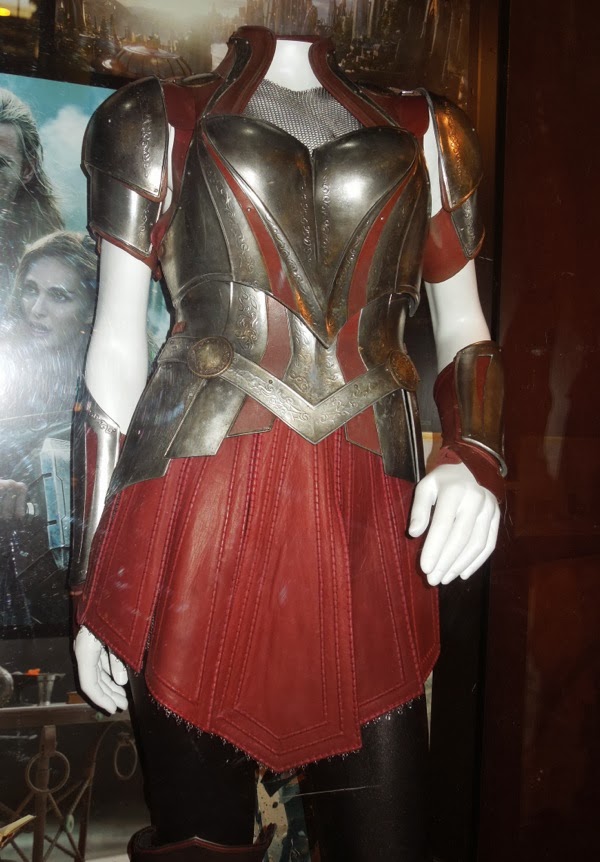 Et si... Le reboot Lady+Sif+costume+Thor2