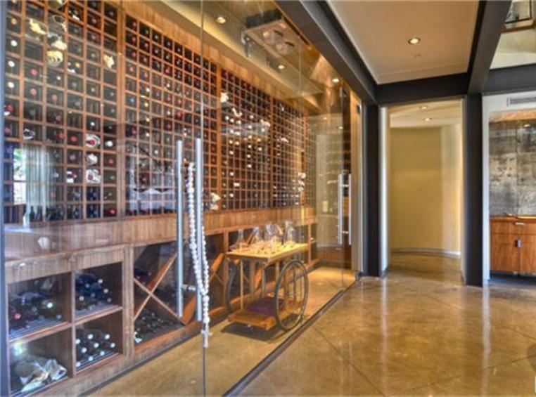 ciao! newport beach a peek at the home tour