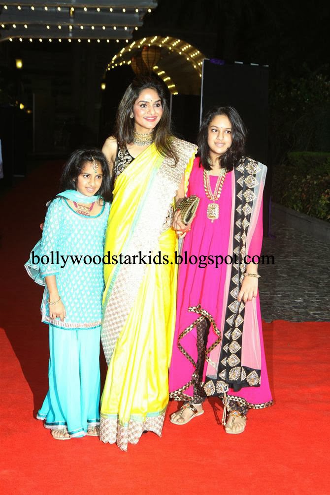Bollywood Star Kids Madhubala With Her Daughters Ameya And Keia At Ahana Deol And Vaibhav Vora S Wedding Celebrations Some lesser known facts about madhoo. bollywood star kids