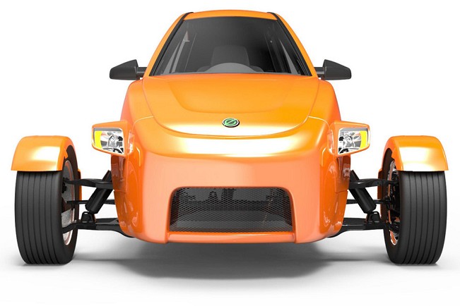 Modeloda Elio Motors classificado como motocicleta roda 35 km/l e