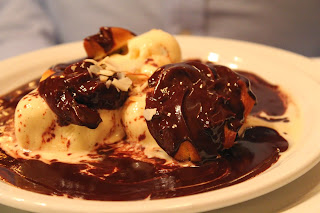 Profiteroles at Auberge Pyrénées Cévennes