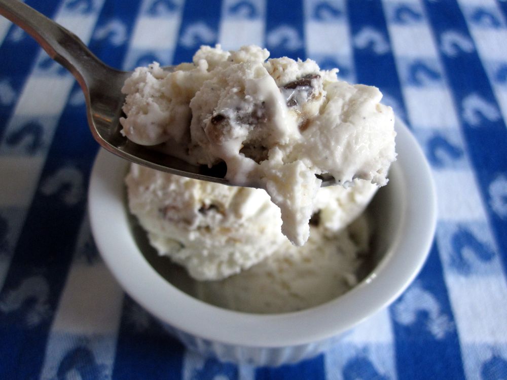 Happy Go Marni Caramel Matzah Crunch Ice Cream A Passover Dream Come