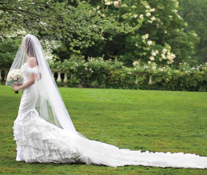 dylan lauren wedding dress
