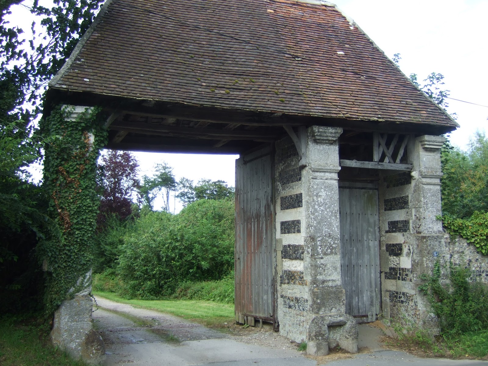 Manoirs du pays de Caux Bordeaux SaintClair, portail