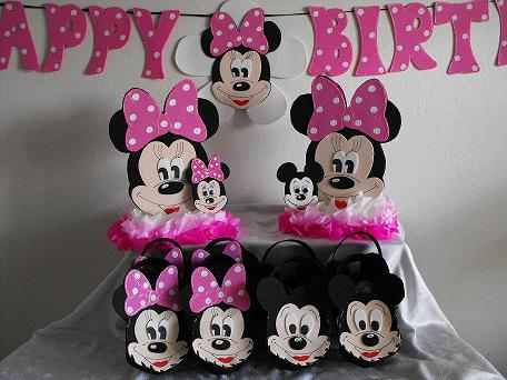 Creations By Karla Minnie Mouse Centerpiece And Goo Bags Minnie Mouse Centerpiece And Goo Bags