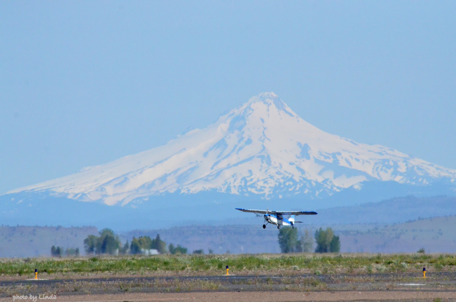 Oregon through my eyes Madras, Airport