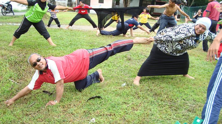 KRT TAMAN DESA KEMBOJA LANGKAWI: HARI KELUARGA & SUKANEKA 2011