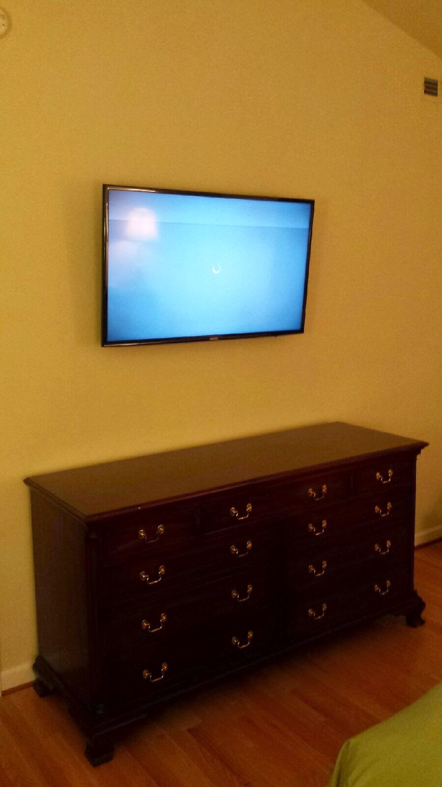 TV Wall Mounting