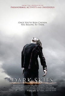 http://2.bp.blogspot.com/-B8sna0D1Huc/URYM1im8cDI/AAAAAAAAfvg/IrvAUFVyEp8/s320/Dark_Skies_Poster.jpg