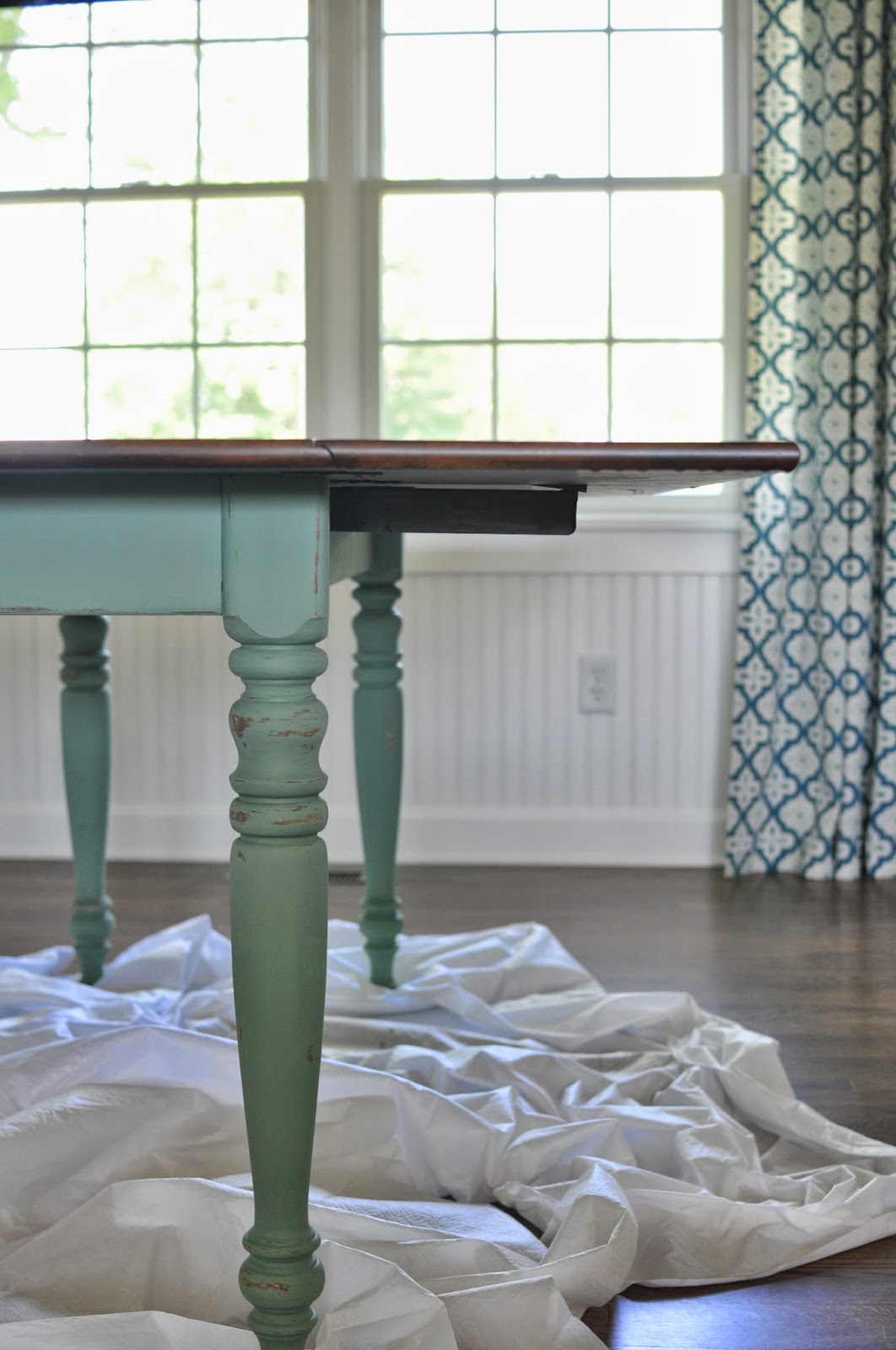 A Nurse And A Nerd Refinishing My Dining Room Table Staining and