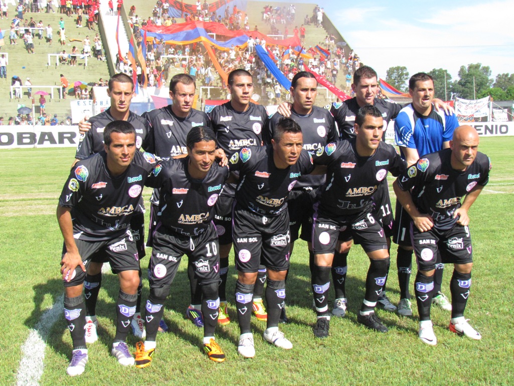 Querido Ascenso: UAI Urquiza, desde lo más bajo de la D al equipo