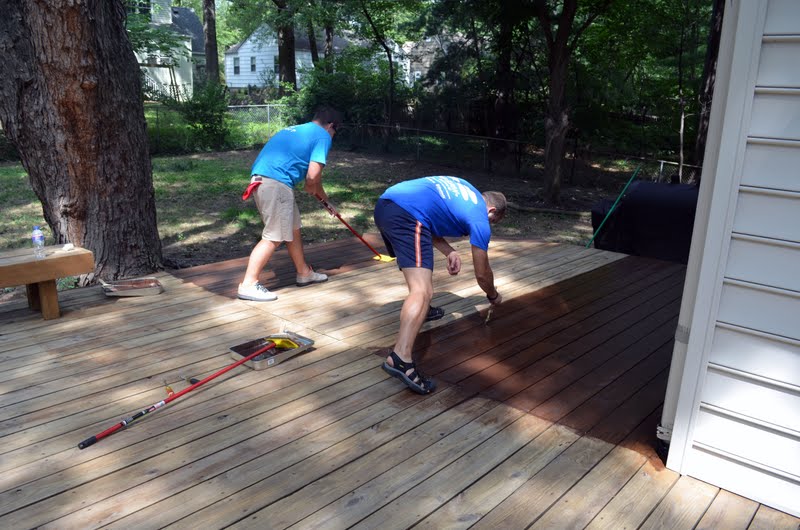 Deck Boards Staining Between Deck Boards