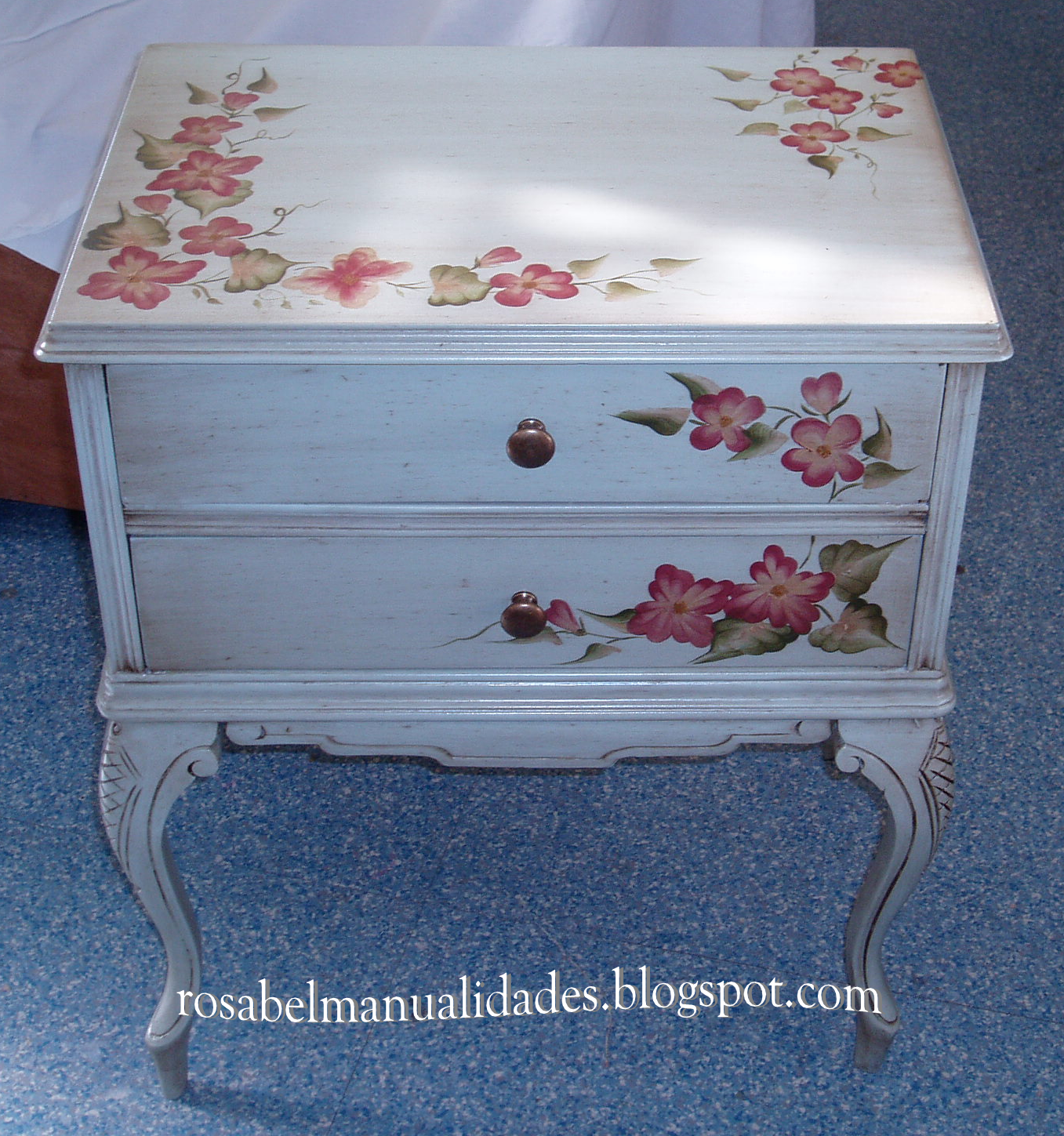 Rosabel manualidades: Muebles restaurados