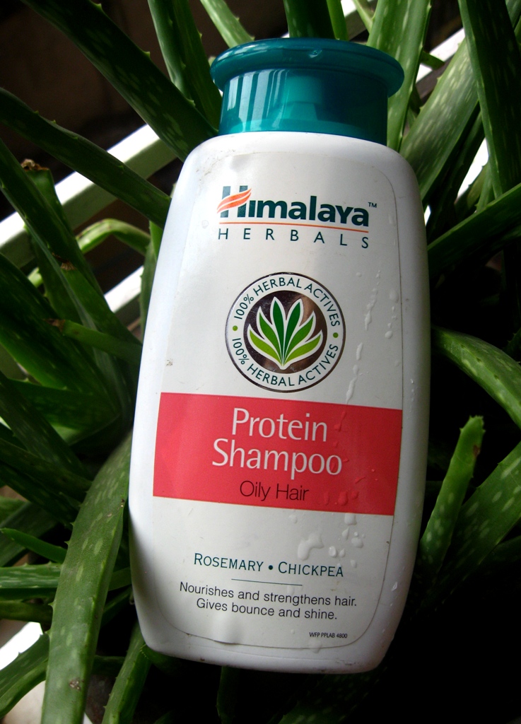 Himalaya Herbals Shampoo for Oily Hair