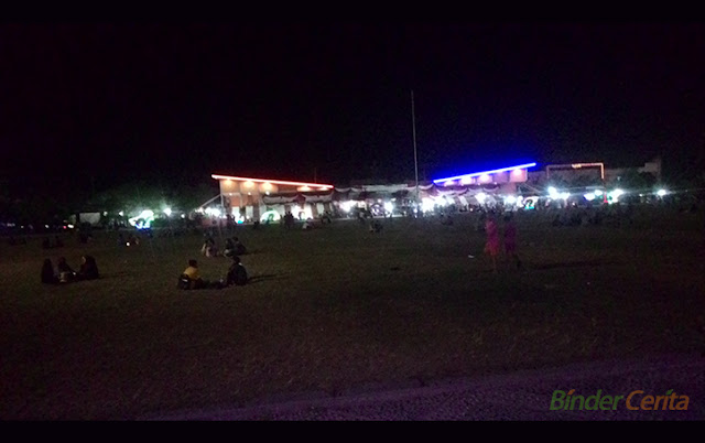 Pernak-Pernik Cahaya Malam di Taman Kota Baturaja Baturaja, Palembang, Sumatera Selatan, Taman Pelangi