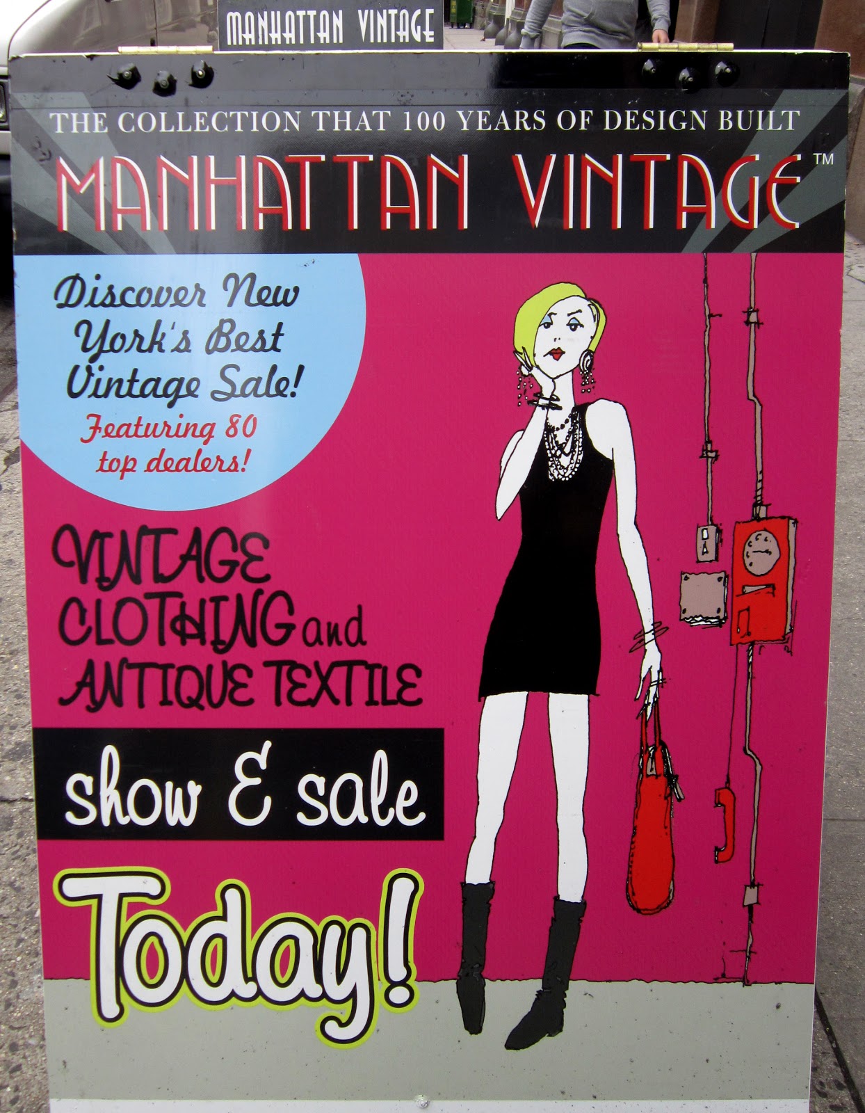 Idiosyncratic Fashionistas We Go Back for More The Manhattan Vintage Show