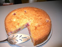 tarta de melocoton y fresas