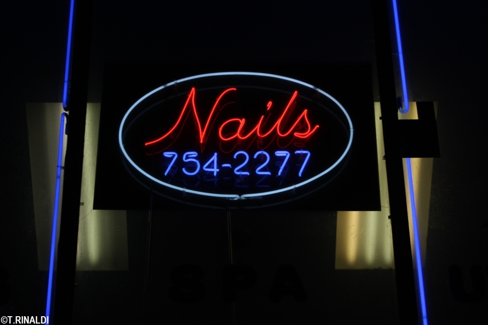 New York Neon Nail Salon Neon