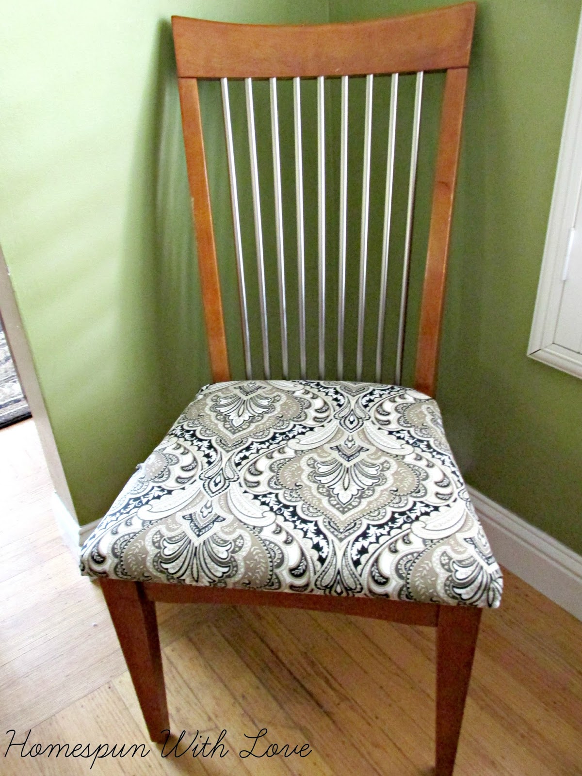 Homespun With Love diy/ Easy Chair Reupholster