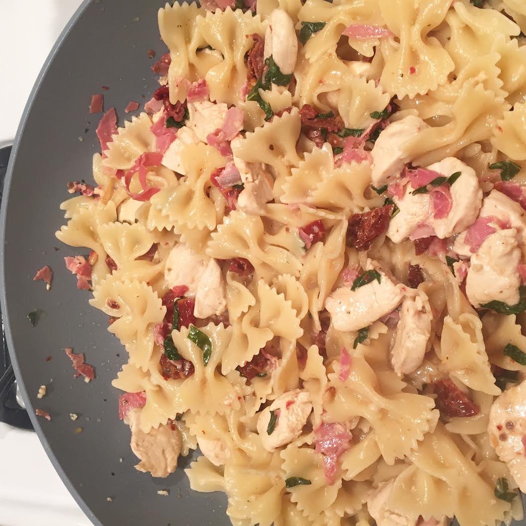 deliciously organized + Farfalle with Chicken, SunDried Tomatoes