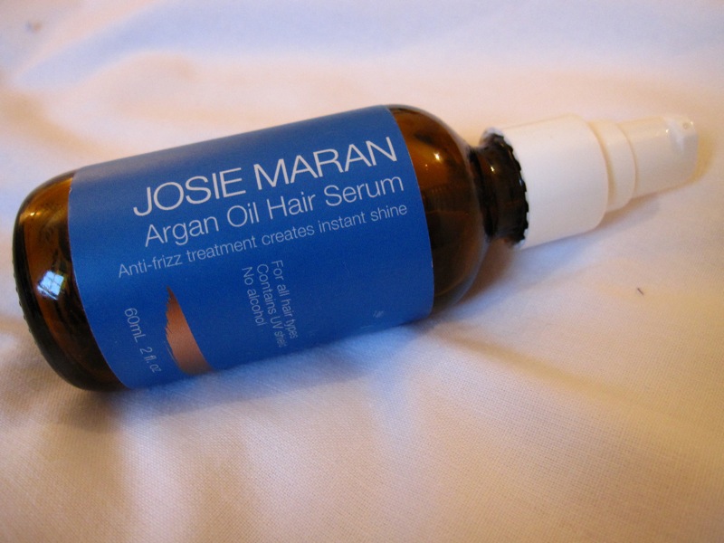 Rouge Deluxe: Josie Maran Argan Oil Hair Serum