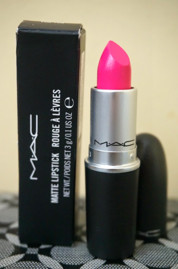 MAC Lipstick in Candy Yum Yum Review, Photos, Swatches Jello Beans