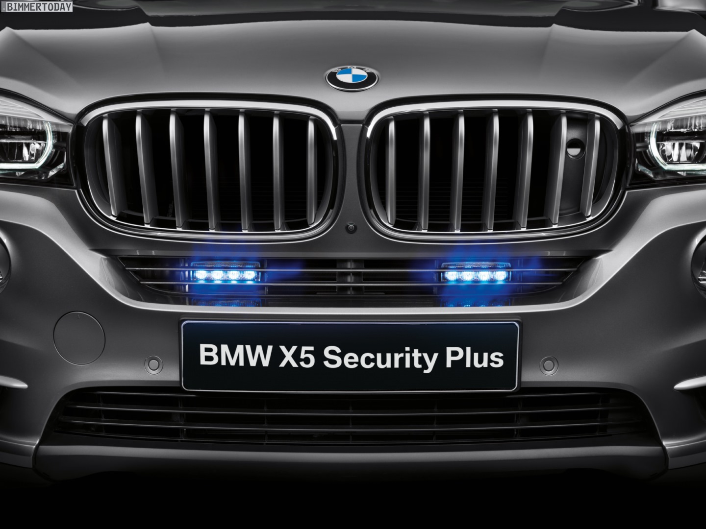 BMW's New X5 F15 Security Plus is Truly Bulletproof
