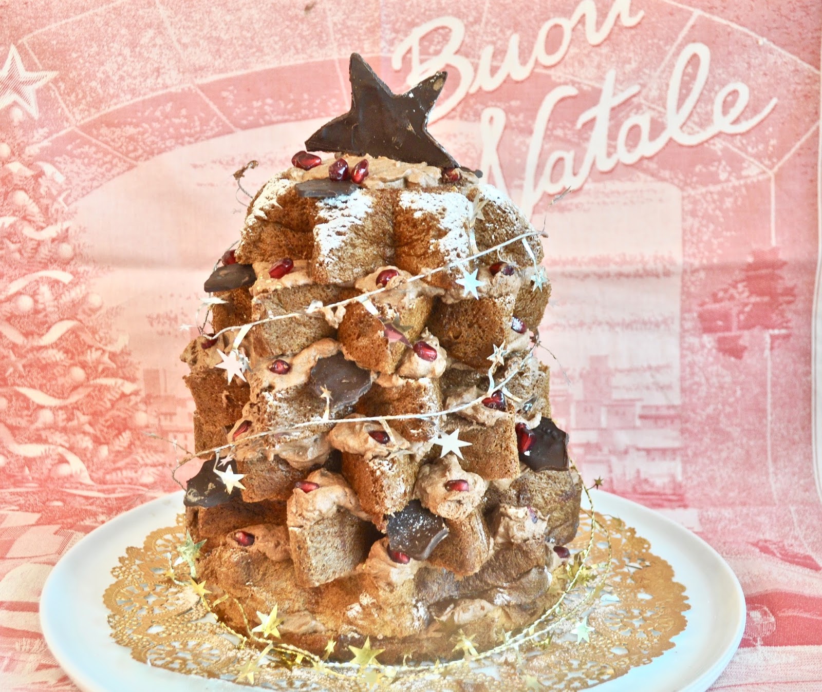 pandoro christmas tree ciao chow linda