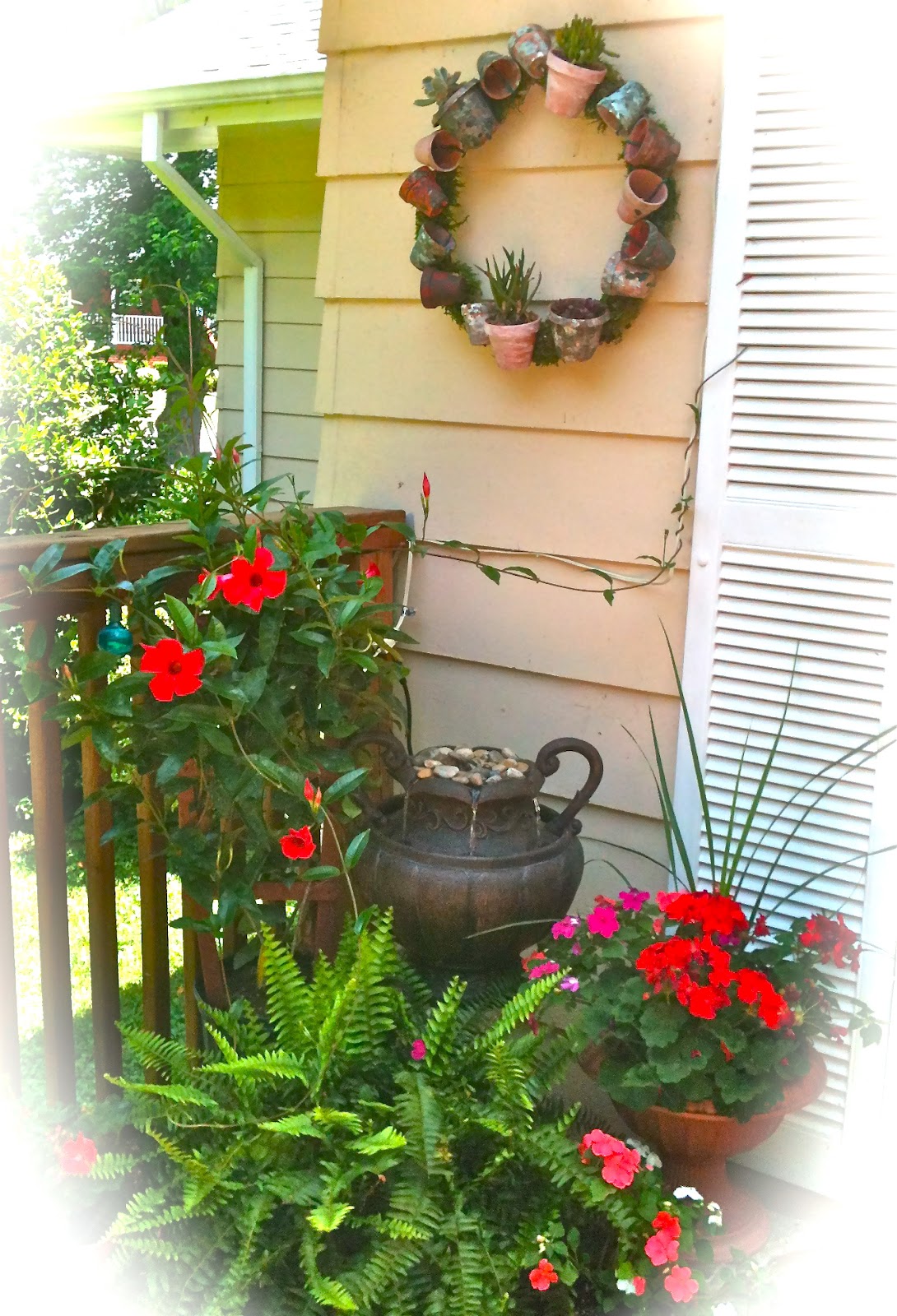 everyday donna How To Make Your Own Flower Pot Wreath To Plant With