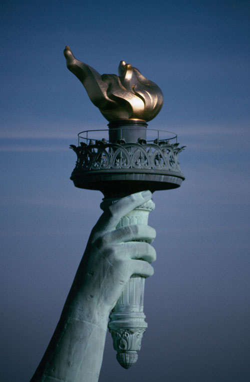 statue of liberty las vegas face. statue of liberty las vegas