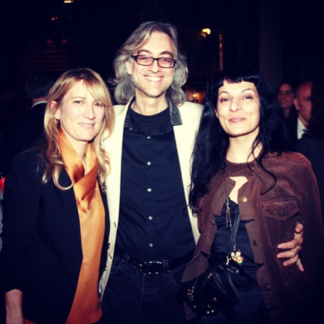 En la fiesta de la revista Qué Leer, con Joana Bonet - Roser Amills, escritora mallorquina