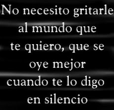 +Dile al mundo que me quieres. -Te quiero  +¿Por qué me lo dices al oído? -Porque tú eres mi mundo