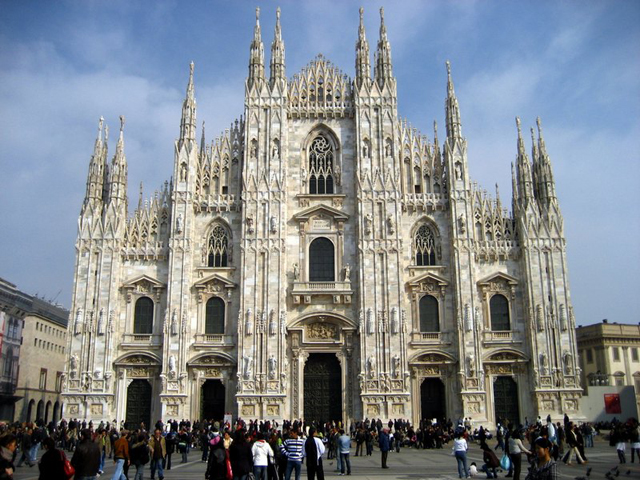 37 - Milano, İtalya