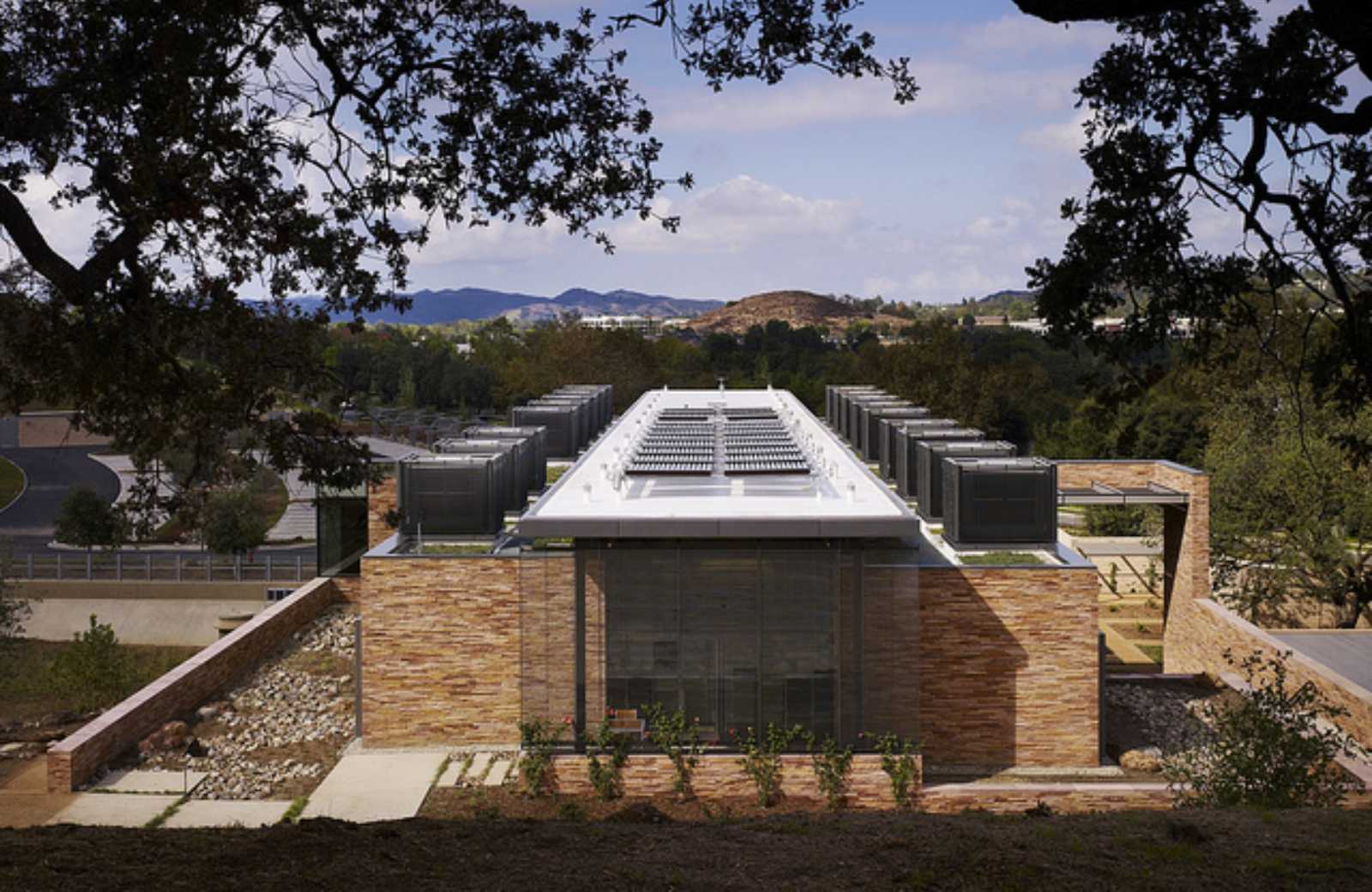 CONRAD N. HILTON FOUNDATION HEADQUARTERS BY ZGF ARCHITECTS A As