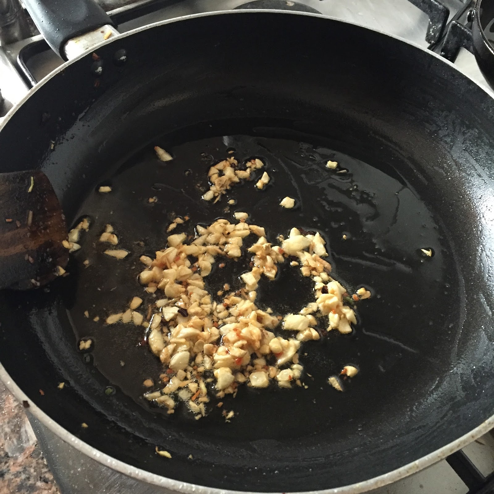 MASTERCHEFMOM Burnt Garlic Rice How to make Burnt Garlic Rice at